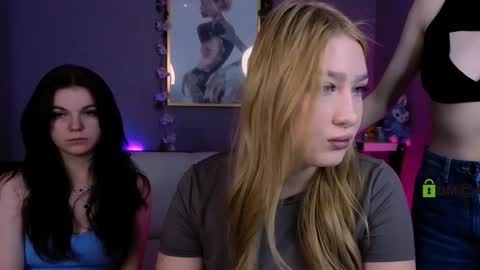 Meow online show from February 1, 8:29 pm