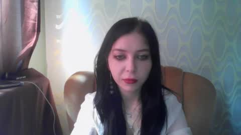 Riley online show from June 9, 8:15 am