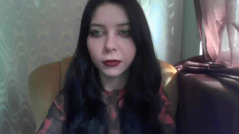 Riley online show from June 18, 8:25 am
