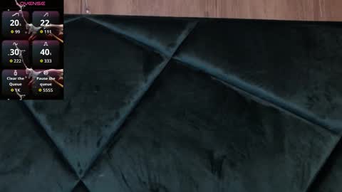 rileylannax online show from March 28, 3:06 am