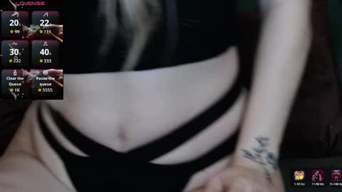 Snapshot of rileylannax chatting on April 21, 3:57 am rileylannax online show from April 21, 3:57 am
