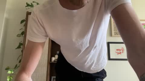 Snapshot of rileyman13xx chatting on September 14, 7:13 pm rileyman13xx online show from September 14, 7:13 pm