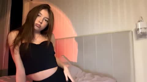 Snapshot of rin_the_mermaid chatting on September 27, 5:40 pm RIn online show from September 27, 5:40 pm