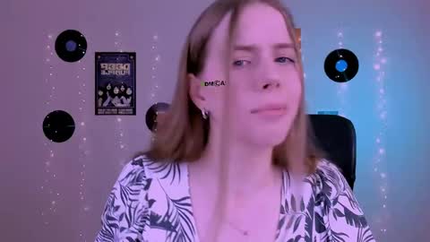 Rina online show from June 5, 7:36 am