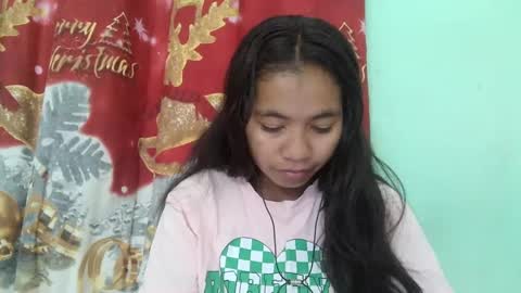 Snapshot of rinah856024 chatting on February 13, 7:21 pm rinah856024 online show from February 13, 7:21 pm