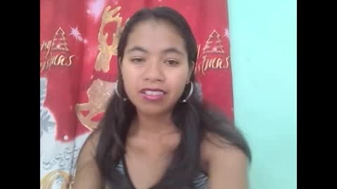 Snapshot of rinah856024 chatting on February 14, 6:02 am rinah856024 online show from February 14, 6:02 am