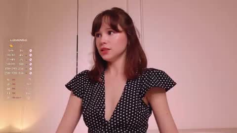 Snapshot of rinassecret chatting on July 4, 6:52 am Rina online show from July 4, 6:52 am