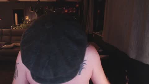 Snapshot of ripp3r chatting on December 14, 12:55 am Jack online show from December 14, 12:55 am