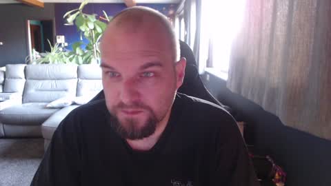 Snapshot of ripp3r chatting on December 20, 1:22 pm Jack online show from December 20, 1:22 pm