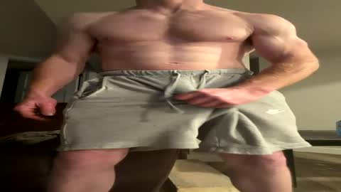 ripped__red69 online show from May 9, 2:39 am