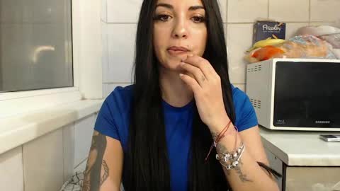 riri_mojo_92 online show from April 21, 8:44 pm