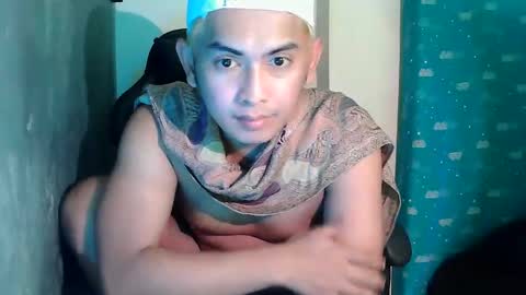 ririhoee online show from April 6, 1:36 am