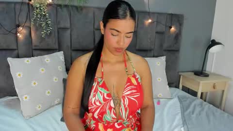 RIRI  online show from September 20, 9:16 pm