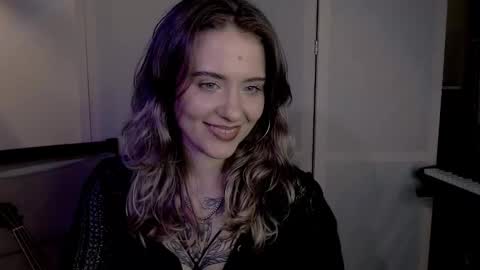 risha_laass online show from December 6, 10:52 pm