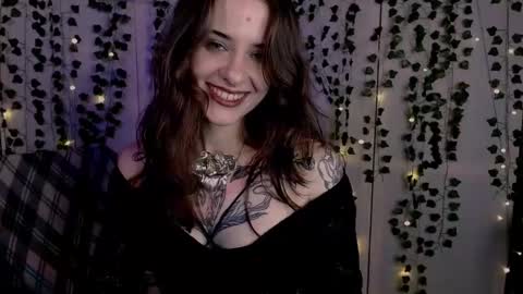 Snapshot of risha_laass chatting on May 29, 8:07 pm risha_laass online show from May 29, 8:07 pm