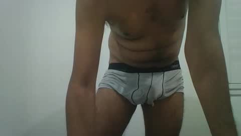 rishavb1991 online show from April 14, 1:50 pm