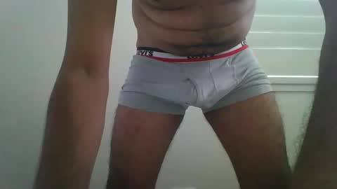 Snapshot of rishavb1991 chatting on May 22, 5:03 am rishavb1991 online show from May 22, 5:03 am