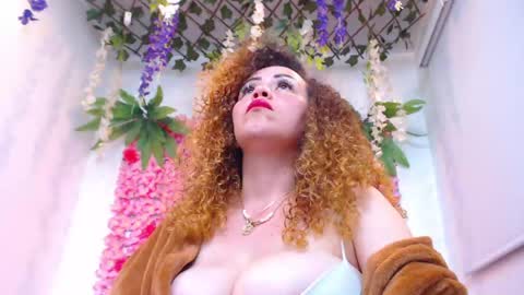 Risitos De Oro online show from May 16, 12:29 am