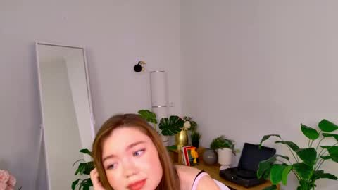 Snapshot of rita__shy chatting on May 5, 6:43 am Rita online show from May 5, 6:43 am