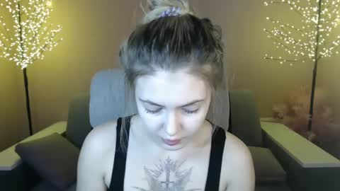 Snapshot of ritaneer chatting on December 25, 9:02 am ritaneer online show from December 25, 9:02 am