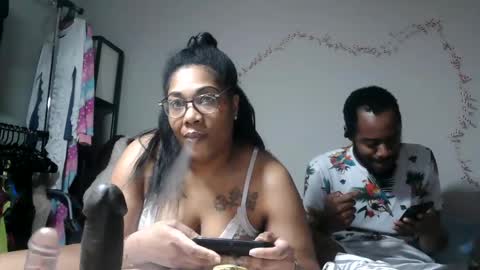 Snapshot of riversaint chatting on March 5, 6:45 pm River Saint online show from March 5, 6:45 pm