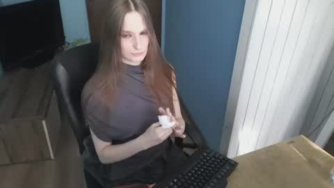 Snapshot of rivver420 chatting on July 8, 2:54 pm River online show from July 8, 2:54 pm