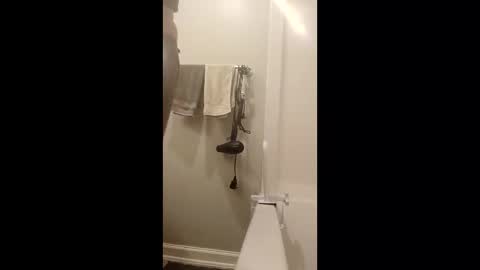 Snapshot of rjl571 chatting on March 2, 4:58 am rjl571 online show from March 2, 4:58 am