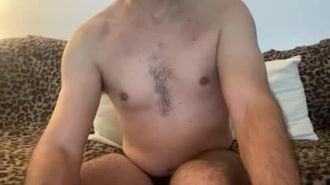 Snapshot of rlggggn42 chatting on December 13, 8:58 pm rlggggn42 online show from December 13, 8:58 pm