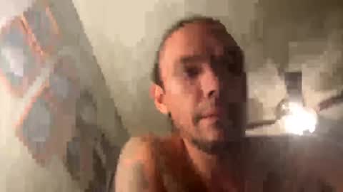 Snapshot of rluxe2676 chatting on January 21, 7:47 am BwC4Breed online show from January 21, 7:47 am