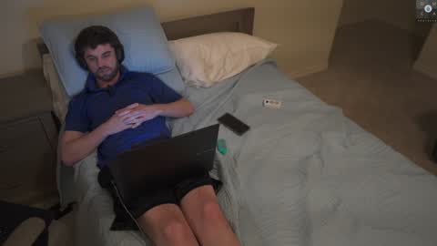 Ryan aka KeylimeRy online show from December 30, 9:16 am