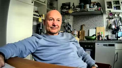 Snapshot of roadrunnerger chatting on October 11, 3:32 pm roadrunnerger online show from October 11, 3:32 pm