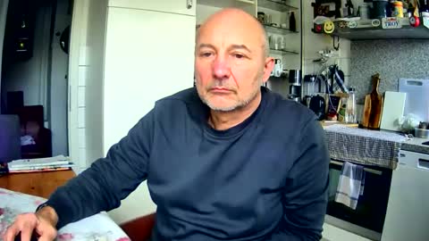 Snapshot of roadrunnerger chatting on November 5, 12:16 pm roadrunnerger online show from November 5, 12:16 pm