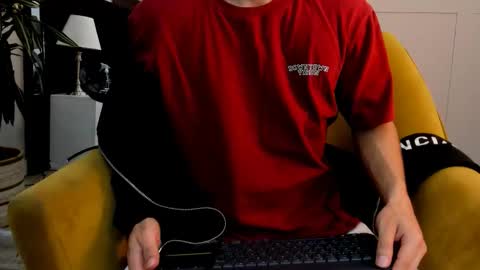 Roan Birkin online show from February 15, 7:21 pm