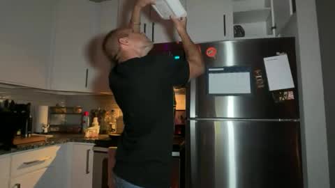 rob ryder online show from April 4, 4:44 am