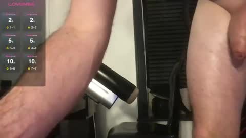 Snapshot of robbiesteel92 chatting on January 19, 9:02 pm robbiesteel92 online show from January 19, 9:02 pm