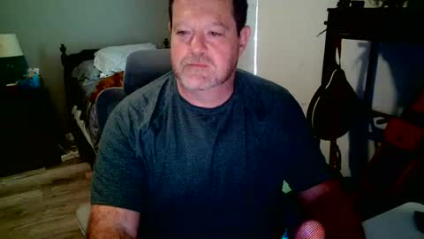 Snapshot of robbscottsman chatting on July 6, 3:03 pm Robb Scottsman online show from July 6, 3:03 pm