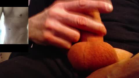 Snapshot of robby66_56 chatting on February 13, 4:07 pm robby66_56 online show from February 13, 4:07 pm