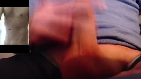 Snapshot of robby66_56 chatting on November 27, 2:52 pm robby66_56 online show from November 27, 2:52 pm