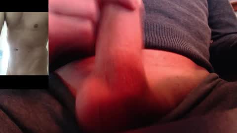 Snapshot of robby66_56 chatting on December 14, 9:41 pm robby66_56 online show from December 14, 9:41 pm