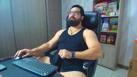 Robby online show from December 19, 8:49 pm