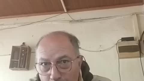 roberreyes266059 online show from April 26, 5:10 pm