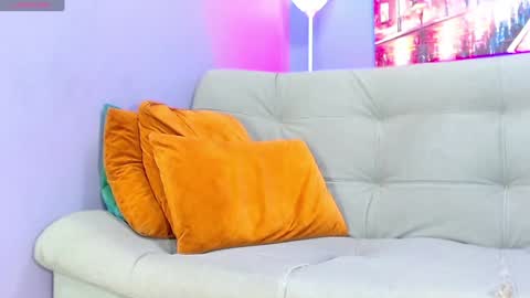 Snapshot of robert_kingg chatting on February 4, 11:49 am robert_kingg online show from February 4, 11:49 am