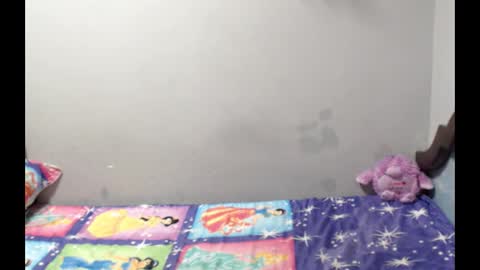 robert_kingg online show from March 15, 6:41 am