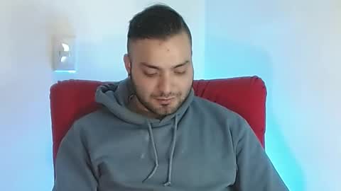 Stiven - online show from March 8, 7:49 am