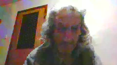 Robert online show from December 13, 7:53 pm