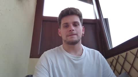 Snapshot of roberto_twink1 chatting on January 7, 2:08 pm Roberto online show from January 7, 2:08 pm