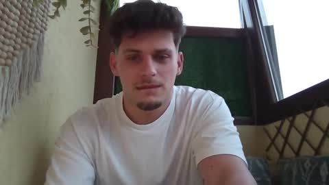 Roberto online show from March 19, 4:49 am