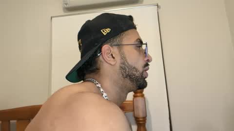 robin1036 online show from April 17, 12:19 pm