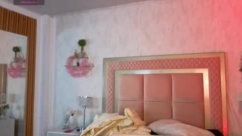 robin D online show from October 20, 12:27 pm