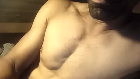 Snapshot of robincom23 chatting on September 24, 12:08 pm R online show from September 24, 12:08 pm